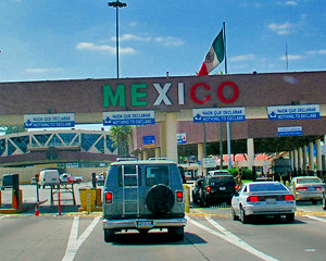 crossing mexico border with driver license